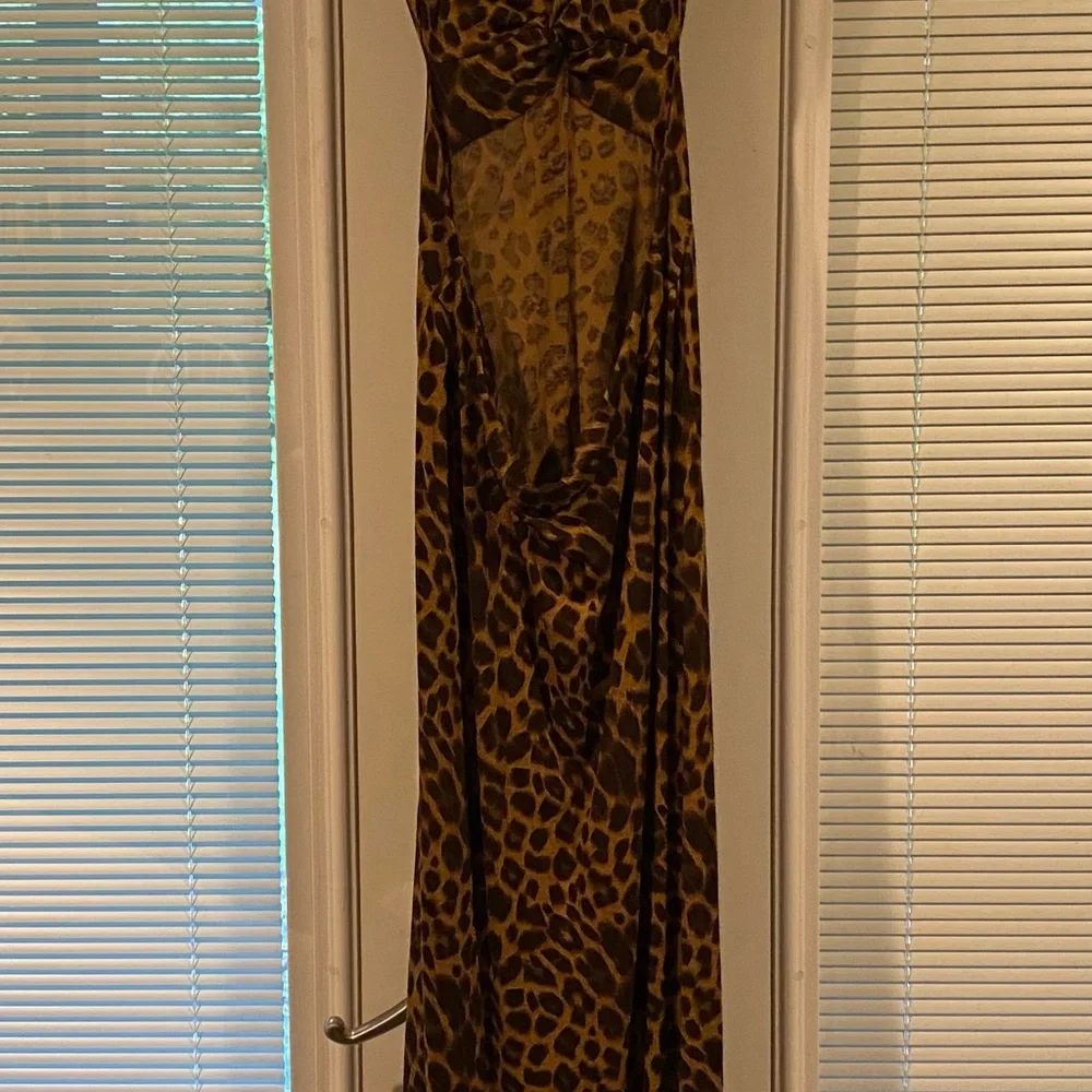 NWT planet Blue leopard print cut out maxi dress size Sm - Picture 2 of 5